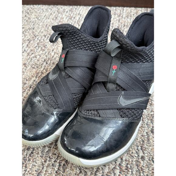 Nike LeBron Soldier XII 12 Black Equality Strap Basketball Shoes Mens 10